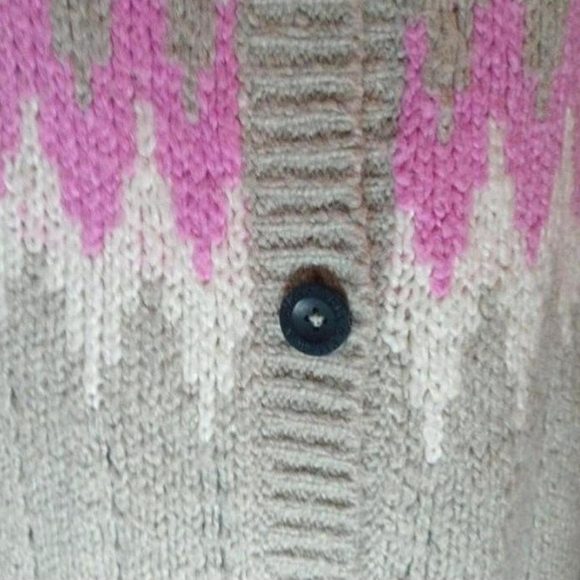Abercrombie & Fitch Beige Pink Fair Isle Cozy Cardigan Sweater - Picture 5 of 7